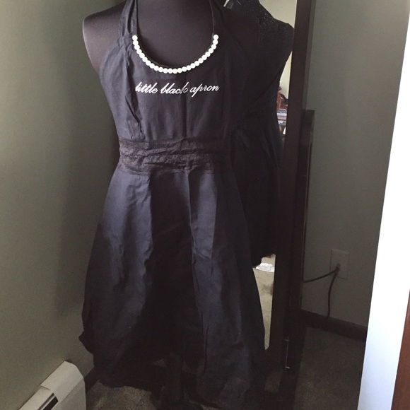 Black apron