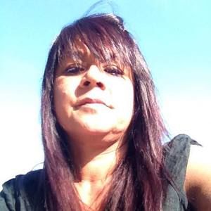 Meet your Posher, Cynthia