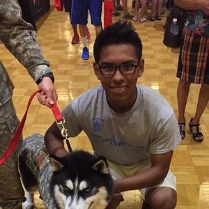 Meet your Posher, Jonathan