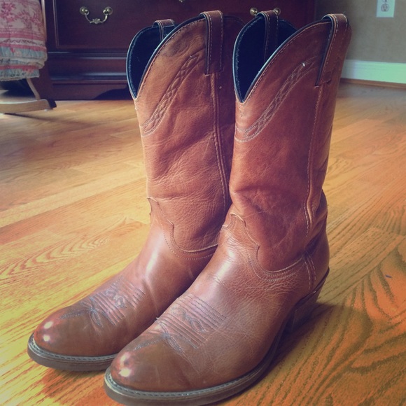 Classic Laredo Cowboy Boots