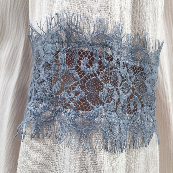 Lace Shift Dress - Picture 2 of 4