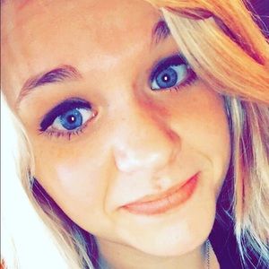 Meet your Posher, Deidre