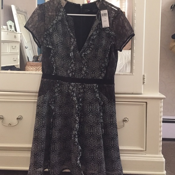 BCBG Short Sleeve Dress-new with tags