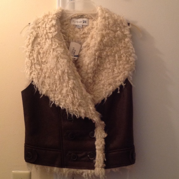 Brown Forever 21 vest ‼️brand new‼️ - Picture 1 of 4