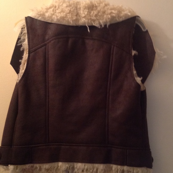 Brown Forever 21 vest ‼️brand new‼️ - Picture 4 of 4