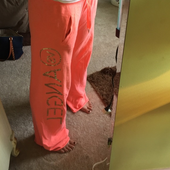 Victoria's Secret sweatpants