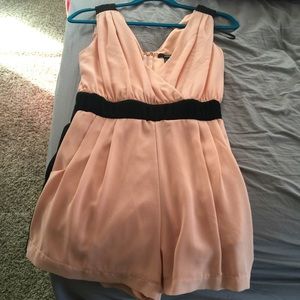 💖 peace & black Forever 21 Jumpsuits💓