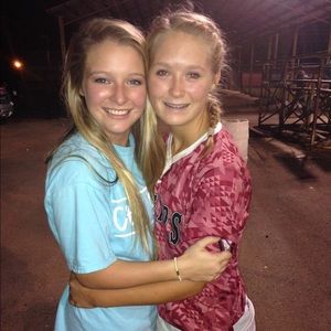 Meet your Posher, Alyssa