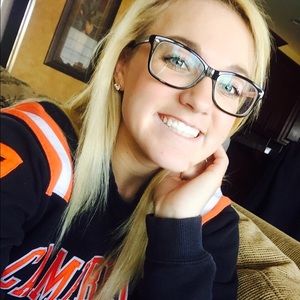 Meet your Posher, Kylee