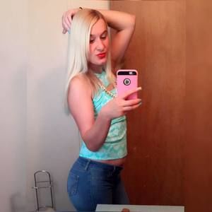 Meet your Posher, Vicky