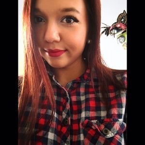 Meet your Posher, Lizzie