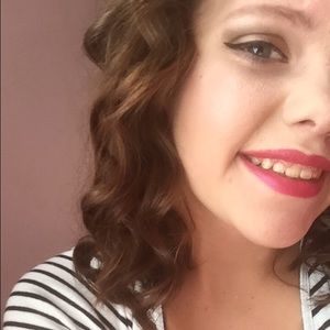 Meet your Posher, Audrey