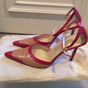 Michael Kors Collection tan leather pumps red trim