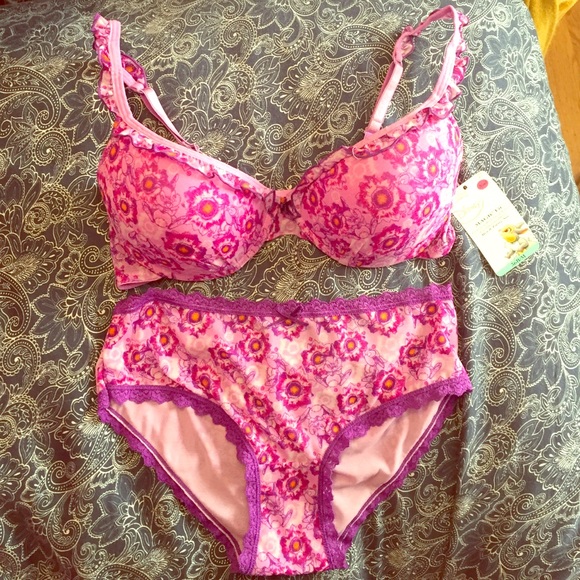 Magic Fit Bra and Panties set - Picture 1 of 1