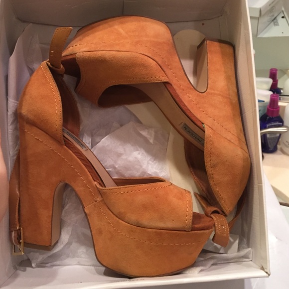 Steve Madden Grettta