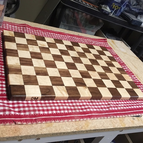 Checkered cutting board walnut and maple