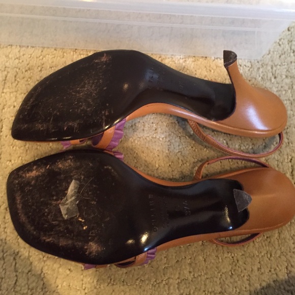 NW Celine purple ruffle tan leather sandal heels - Picture 4 of 4