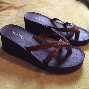 ALDO platform sandal