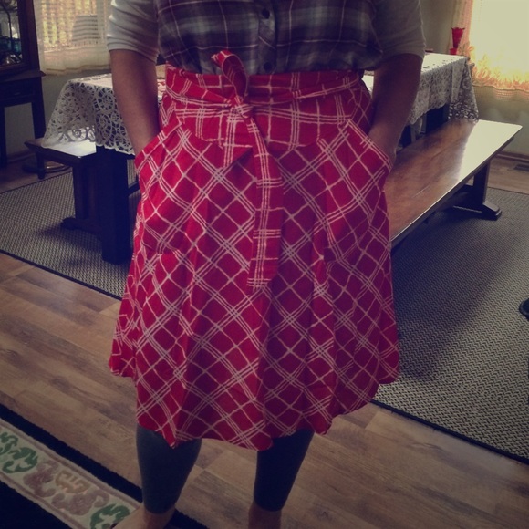 Burberry wrap summer skirt - Picture 1 of 4
