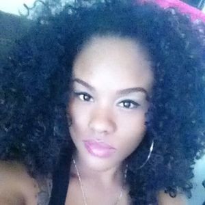 Meet your Posher, Nikki