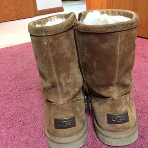 Uggs size 9
