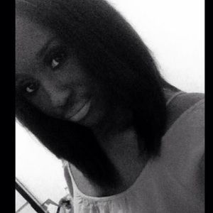 Meet your Posher, Nadia