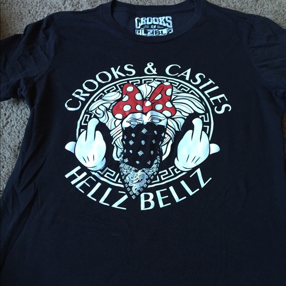 Sassy Crooks & hlzblz top