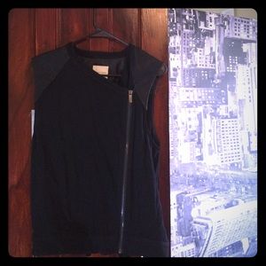 🎉Final🎉 Urban Outfitters Black Vest 🕶