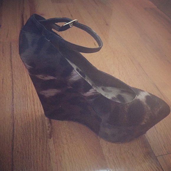 Sam Edelman wedges - Picture 2 of 4