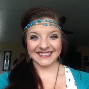 Meet your Posher, Amee