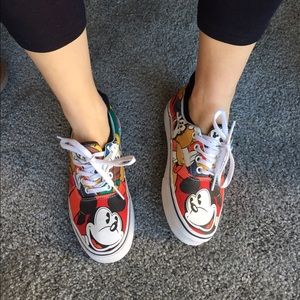 Disney ✖️ Vans