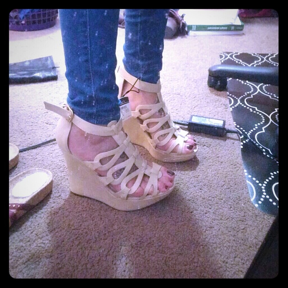 Rue 21 beige sandals! So comfortable!