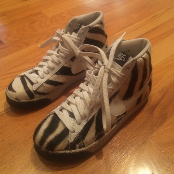 Nike mid premium blazer in pony hair zebra stripe