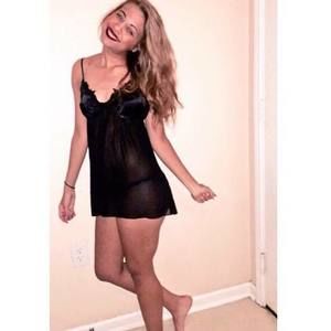 Meet your Posher, Claire