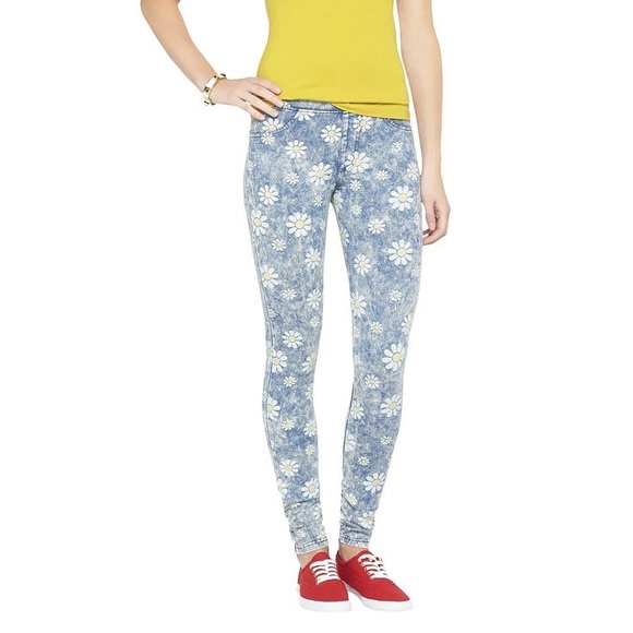 Daisy Denim Jeggings🌸