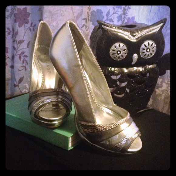 Never been worn Rampage heels