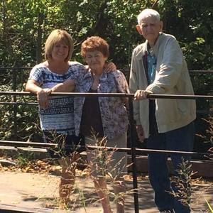 Meet your Posher, Donna