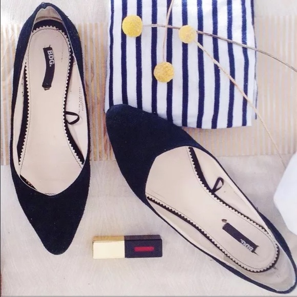 Black BDG suede flats