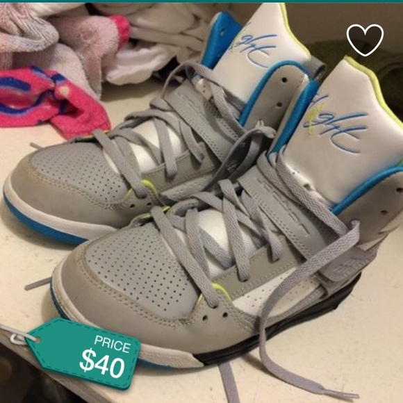 Jordan's - Picture 4 of 4