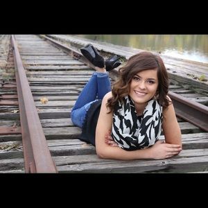 Meet your Posher, Maggie