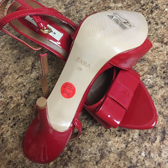 NWOB Super cute Zara bowed hills 39 - Picture 4 of 4