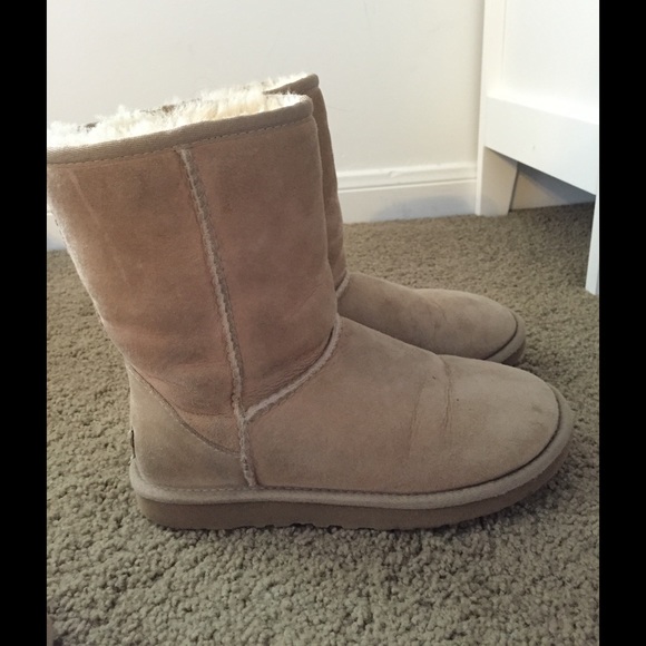 Sand short UGG's - Picture 2 of 3