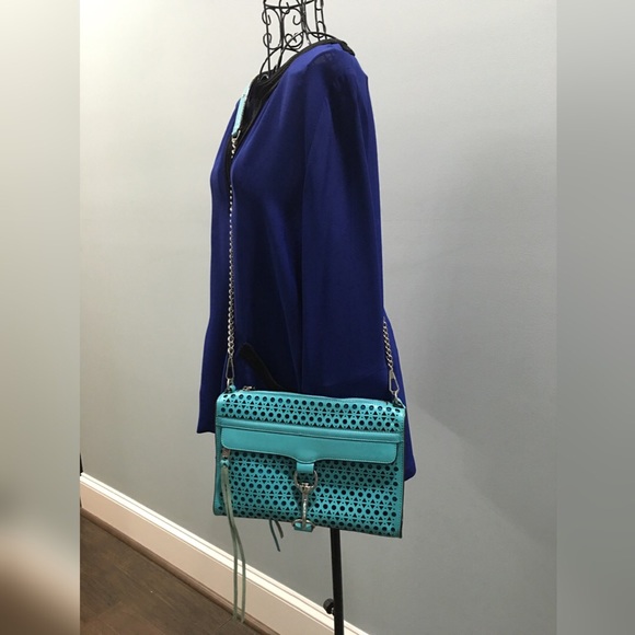 Rebecca Minkoff Handbags - Rebecca Minkoff MAC Crossbody. Like New Condition.