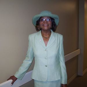 Meet your Posher, Justine