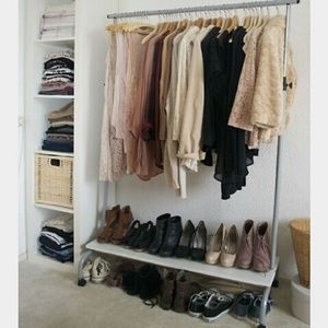 Meet your Posher, Connie