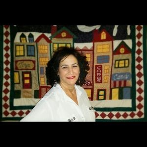 Meet your Posher, Sandra