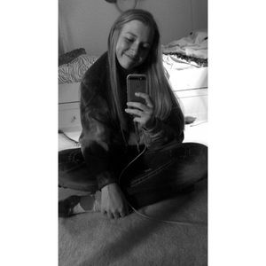 Meet your Posher, Kellina