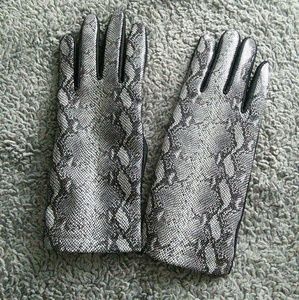 isotoner faux snake skin gloves