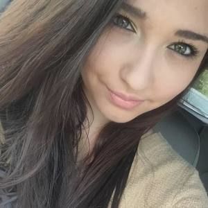 Meet your Posher, Samija