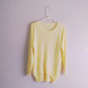 Pastel yellow sweater